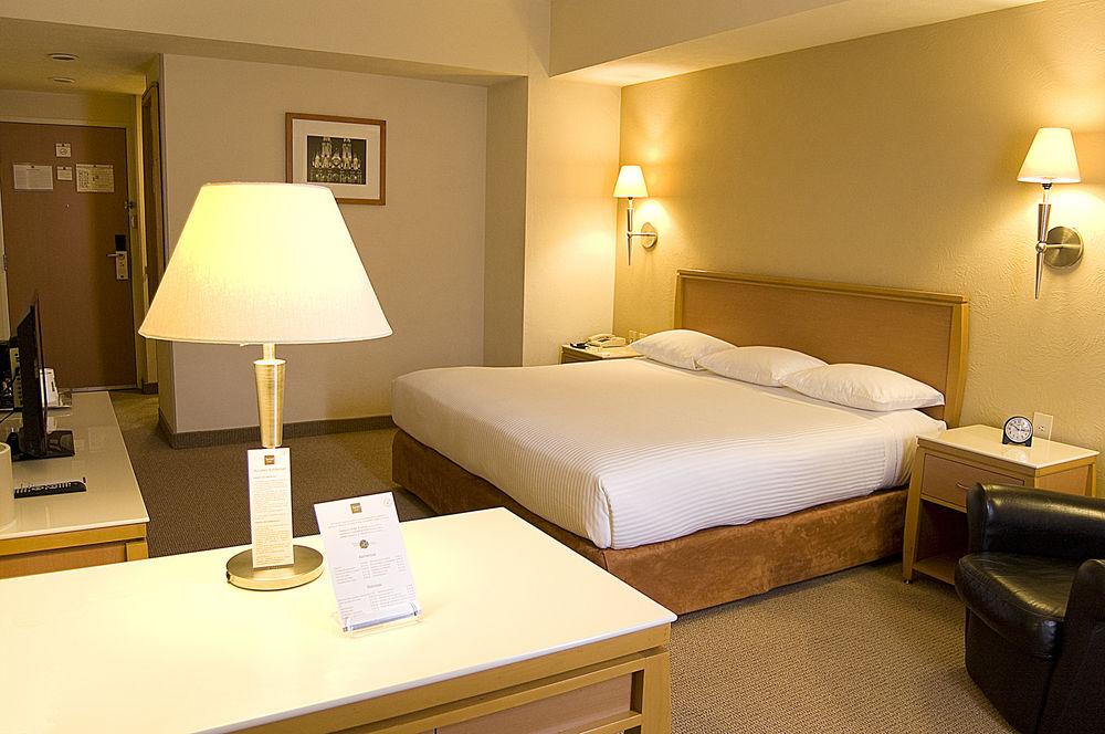 Fato Hotel Queretaro Bagian luar foto