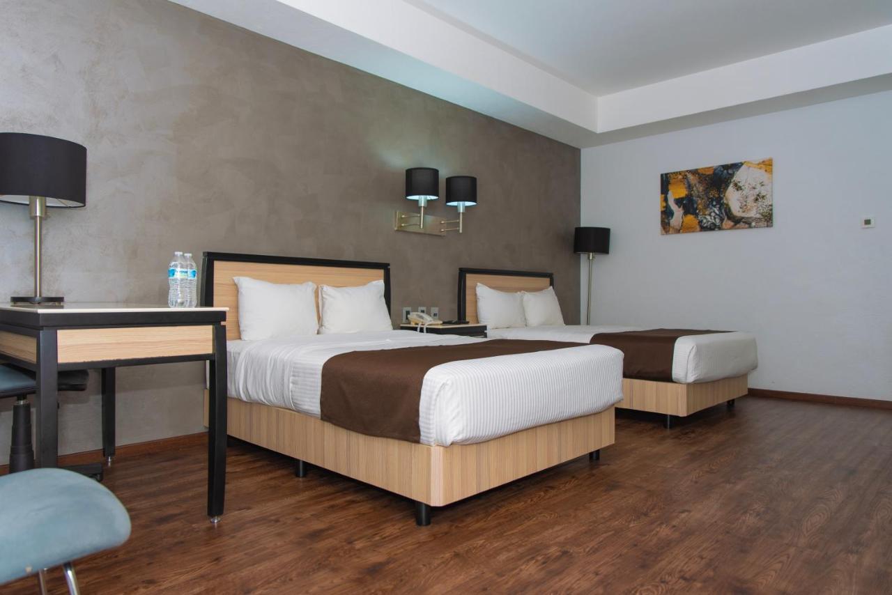Fato Hotel Queretaro Bagian luar foto