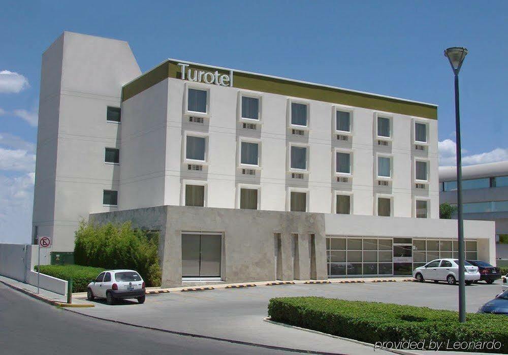 Fato Hotel Queretaro Bagian luar foto